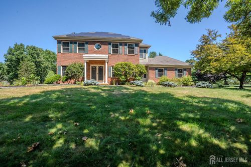 32 W Kincaid Dr, West Windsor, NJ, 08550-3022 | Card Image
