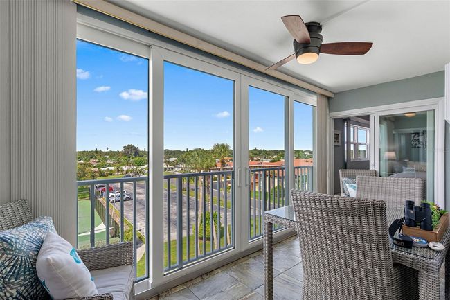 APT-508 - 10216 Regal Dr, Condo with 2 bedrooms, 2 bathrooms and null parking in LARGO FL | Image 7