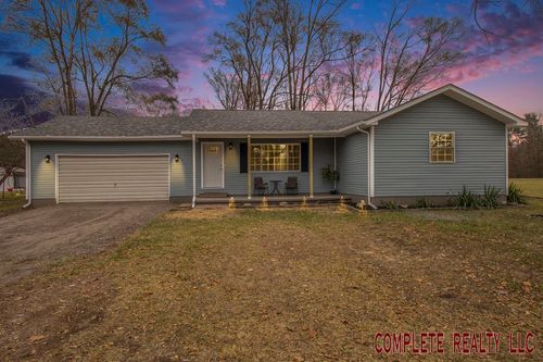 6096 N Gale Rd, Davison, MI, 48423-8943 | Card Image