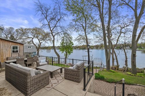 W342N4870 Lindy Lane, Oconomowoc, WI, 53058 | Card Image