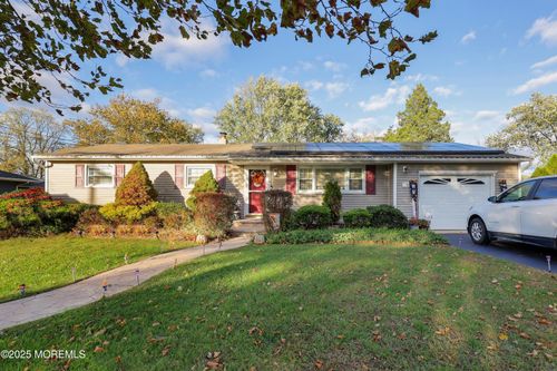 51 Alan Ter, Howell, NJ, 07731-2761 | Card Image