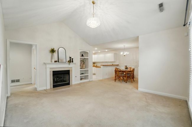 1131 Overlook Ct, Condo with 3 bedrooms, 3 bathrooms and null parking in Pickerington OH | Image 6