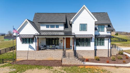 175 Park View Dr, Blaine, TN, 37709-1409 | Card Image