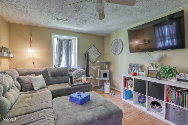 18241828 Netherland Inn Rd, House other with 2 bedrooms, 1 bathrooms and null parking in Kingsport TN | Image 35