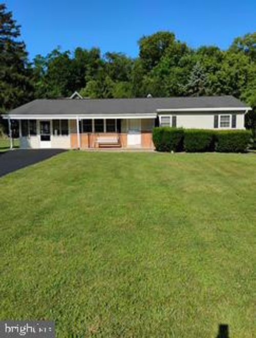 1114 Oyster Mill Rd, CAMP HILL, PA, 17011-1003 | Card Image