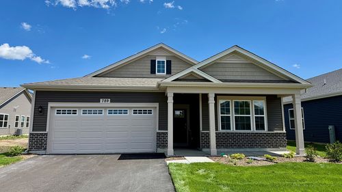 789 Mesa Ln, Pingree Grove, IL, 60140-1711 | Card Image