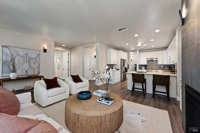 14610 Jomark Ln, House other with 4 bedrooms, 3 bathrooms and 4 parking in Occidental CA | Image 13