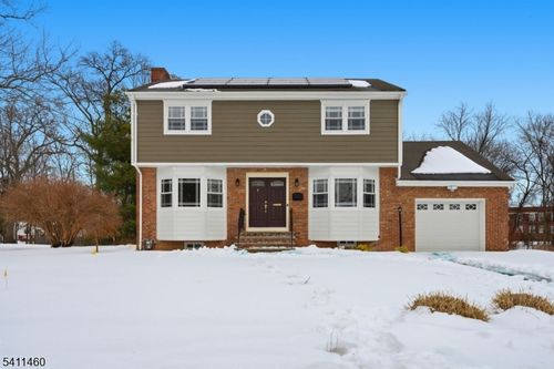 162 Mali Dr, North Plainfield, NJ, 07062-2430 | Card Image