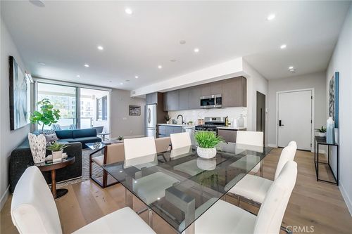 1b-1148 N Detroit, Los Angeles, CA, 90046 | Card Image