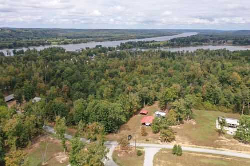 52 Cardinal Hollow Rd, Linden, TN, 37096-5163 | Card Image