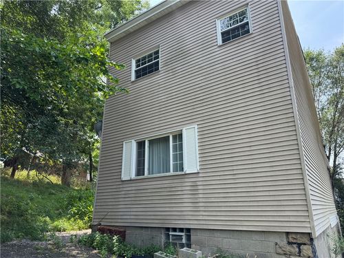 9238 Bissell Way, Pittsburgh, PA, 15201 | Card Image