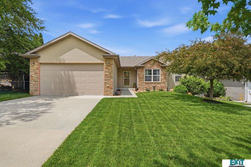 1260 Morton Street, Lincoln, NE, 68521 | Card Image