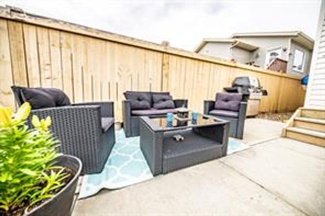 8870 74 Ave, House detached with 3 bedrooms, 1 bathrooms and 2 parking in Grande Prairie AB | Image 15