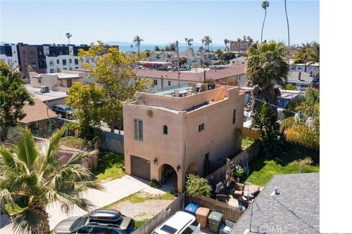 157 S Laurel Street, Ventura, CA, 93001 | Card Image