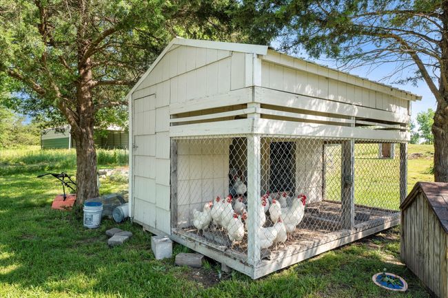 3345 State Highway 11 E, House other with 3 bedrooms, 2 bathrooms and null parking in Wolfe City TX | Image 5