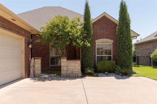 10228 None Bald Cypress Dr, Oklahoma City, OK, 73120 | Card Image