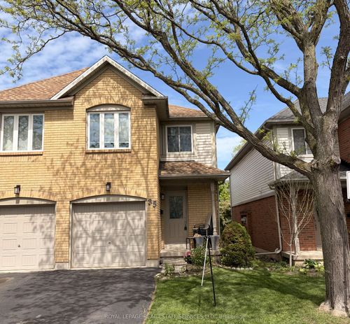 35-2920 Headon Forest Dr, Burlington, ON, L7M4H1 | Card Image