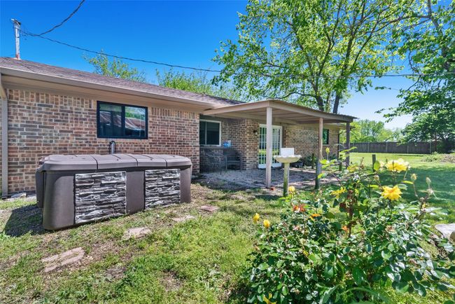 832 Cherry St, House other with 3 bedrooms, 2 bathrooms and null parking in Wolfe City TX | Image 10