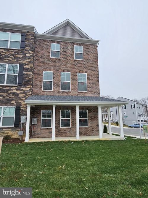 22-7300 Jill View Way, CLINTON, MD, 20735-5880 | Card Image