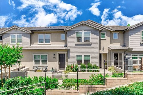 7310 Blue Sky, Whittier, CA, 90602 | Card Image
