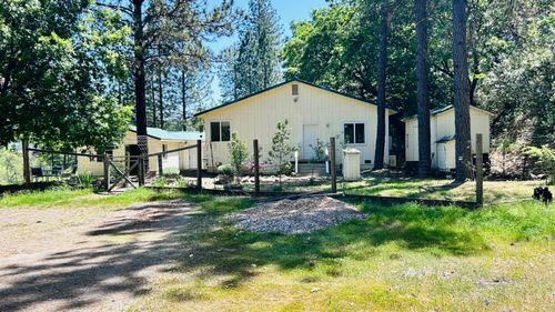 8719 Cave City Rd, Mountain Ranch, CA, 95246-9746 | Card Image