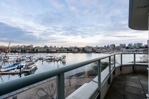 122-1228 Marinaside Cres, Vancouver, BC, V6Z2W4 | Card Image