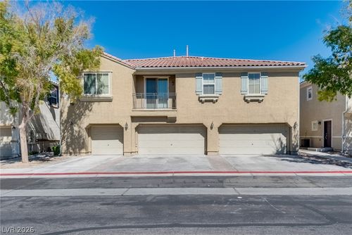 102-3924 Lazy Pine St, Las Vegas, NV, 89108-8145 | Card Image