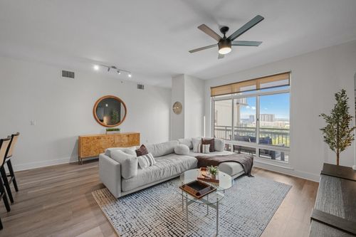 apt-1002-603 Davis St, Austin, TX, 78701-4241 | Card Image