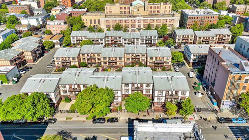 b-827 E 161st Street, New York, NY, 10459 | Card Image