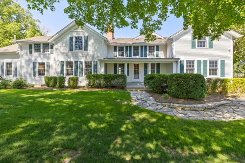 332 Old Sutton Rd, BARRINGTON, IL, 60010-9368 | Card Image
