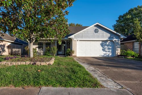 15914 Barbarossa Dr, Houston, TX, 77083-5304 | Card Image