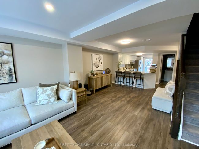 10 - 46 Lakepointe Dr, Condo with 2 bedrooms, 3 bathrooms and 2 parking in Orléans ON | Image 6