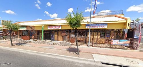 2110-21062110 W Camelback Rd, Phoenix, AZ, 85015-3443 | Card Image