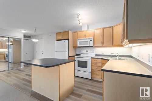 446-16311 95 St Nw, Edmonton, AB, T5Z3Y5 | Card Image