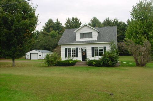 508 W Railroad Ave, Bruce, WI, 54819-9636 | Card Image