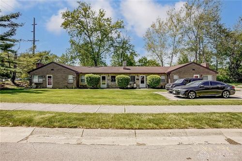 35 Edgebrooke Dr, Springboro, OH, 45066-1085 | Card Image