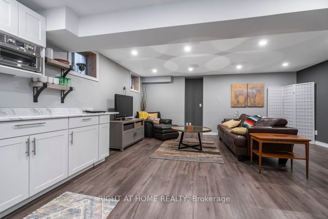 172 Birkhall Pl, House other with 4 bedrooms, 4 bathrooms and 2 parking in Barrie ON | Image 32