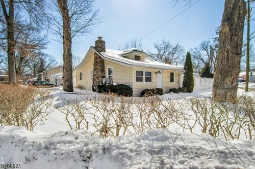 54 Sunset Trl, Denville, NJ, 07834-1125 | Card Image