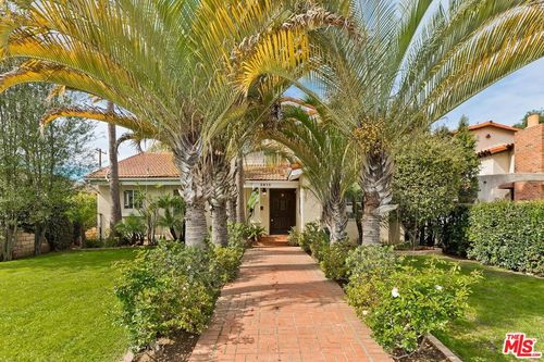 3813 Cedar Ave, Long Beach, CA, 90807 | Card Image