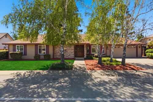 3456 Jefferson Ave, Yuba City, CA, 95993-8702 | Card Image