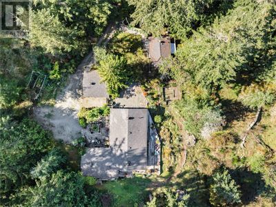 141 Amblewood Dr, House other with 3 bedrooms, 3 bathrooms and null parking in Salt Spring Island BC | Image 2