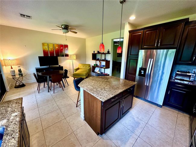 119 Riverwalk Cir E, Townhouse with 3 bedrooms, 3 bathrooms and null parking in Plantation FL | Image 7