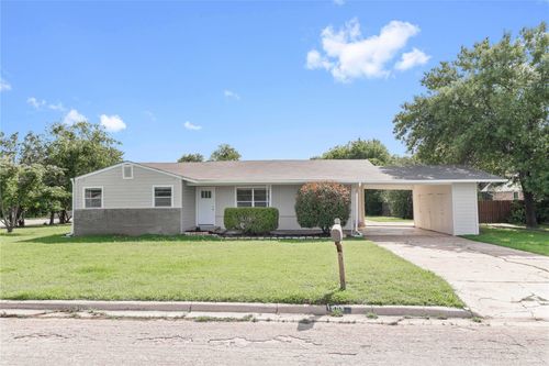 1909 7th St, Brownwood, TX, 76801-4801 | Card Image