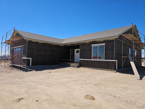 1675 N Lyon Dr, Pueblo West, CO, 81007-3413 | Card Image