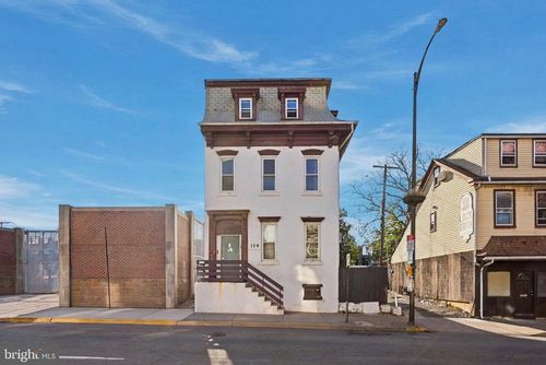 114 S 8th St, Allentown, PA, 18101-2285 | Card Image