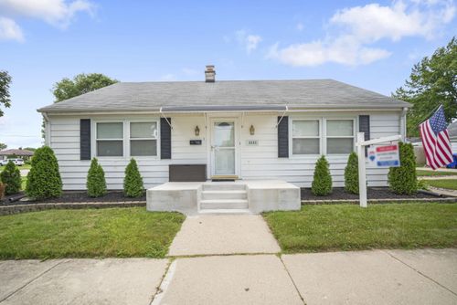 4302 58th St, Kenosha, WI, 53144-2570 | Card Image
