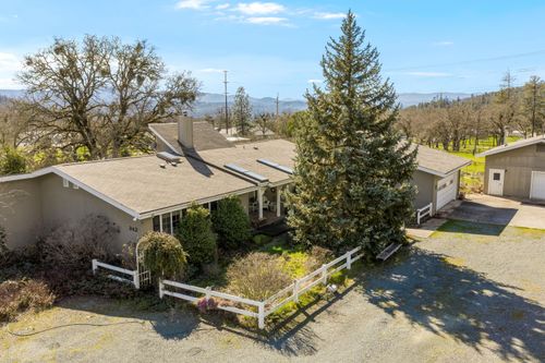 342 Buysman Way, Grants Pass, OR, 97526-4154 | Card Image