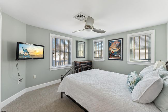 468 21st St Street, House other with 5 bedrooms, 3 bathrooms and null parking in Avalon Boro NJ | Image 9