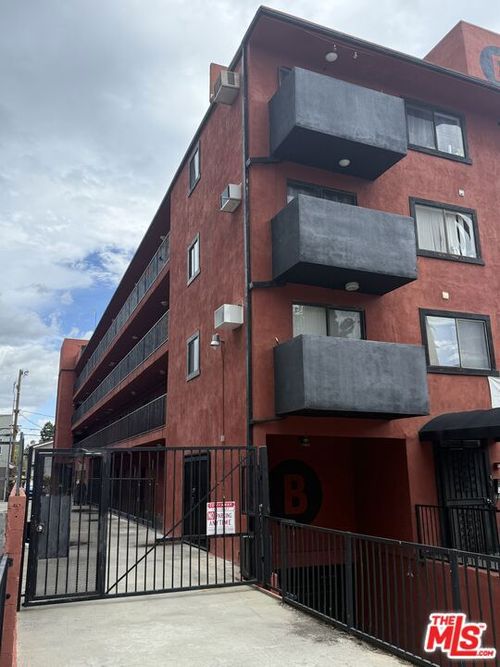 304-1816 N Gramercy Place, Los Angeles, CA, 90028 | Card Image