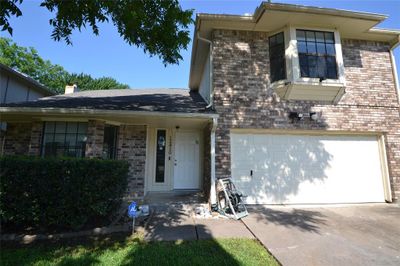 12410 Meadow Briar Drive, House other with 4 bedrooms, 2 bathrooms and null parking in Stafford TX | Image 1